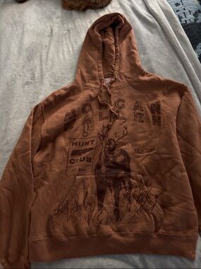 Morgan wallen large brown sweatshirt Brown Graphic Hoodie - Men